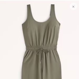 Abercrombie Travelers Jumpsuit